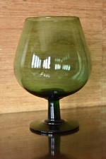 grande vaso a calice in vetro verde di Empoli