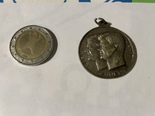 medaglia giovanni xxIII con i