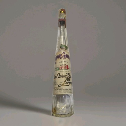 Empty liquore galliano - liquore, italy