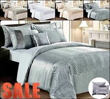 Lussuoso copripiumone trapunta