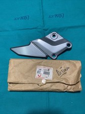 Piastra supporto poggiapiedi sinistro originale Kawasaki 35011-1477-GD ZZR600