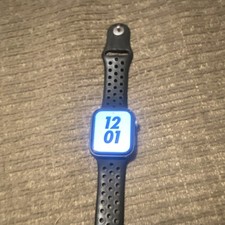 Apple Watch Series 4 Nike+