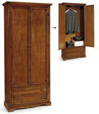 - Armadio in Legno Massello