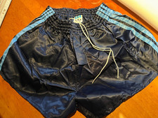 Pantaloncini sportivi Adidas