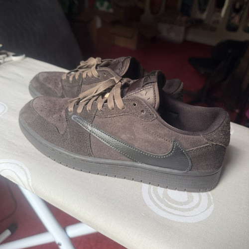 Jordan travis scott air - travis,