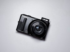 Nikon Coolpix S9100 Digicam