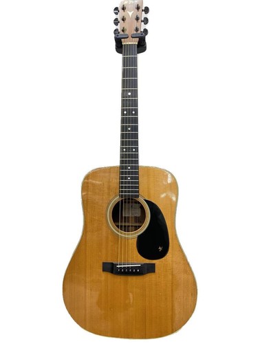 Tintura per chitarra acustica