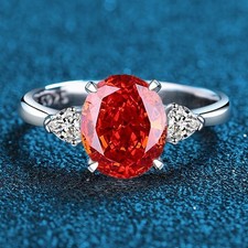 Anello a tre pietre con