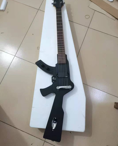 Chitarra elettrica forma di - chitarra, a