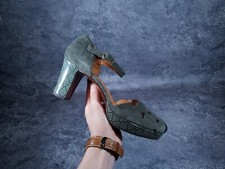 Scarpa da donna Chie Mihara scamosciata con tacco plateau taglia 391/2 EU | 8,5 US | 6,5 UK 