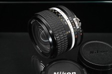 Nikon Ai-s Nikkor 24mm f/2.8