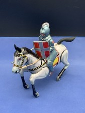 Daiya Cavaliere a cavallo