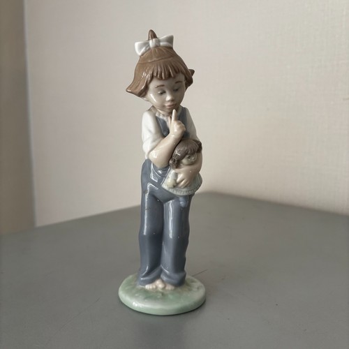 Figurine nao lladro 1104 fille - figurine,