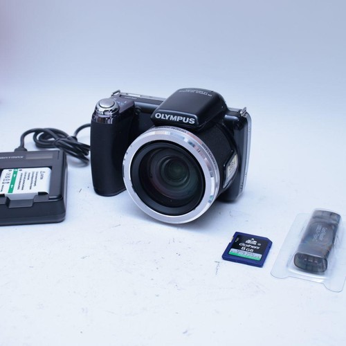 Fotocamera digitale compatta