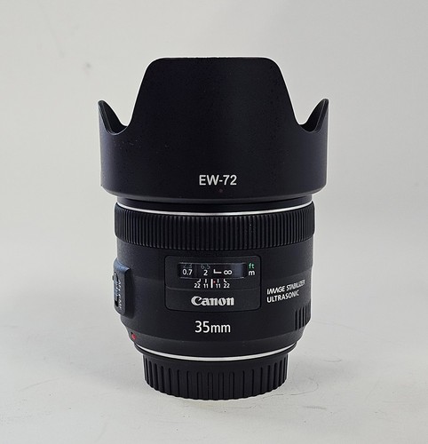 Canon 35mm is usm af - 35mm, f/2