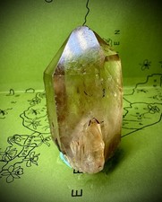 Pietra preziosa Kundalini