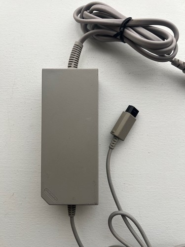 Alimentatore caricabatterie