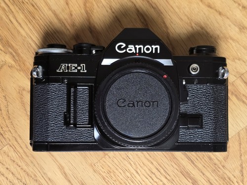 Canon black body - black,