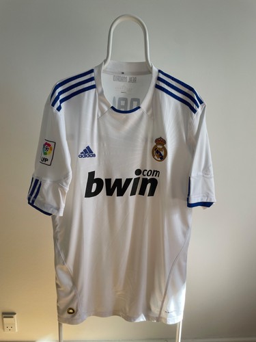 Real madrid 2010 cristiano - 2010/11,