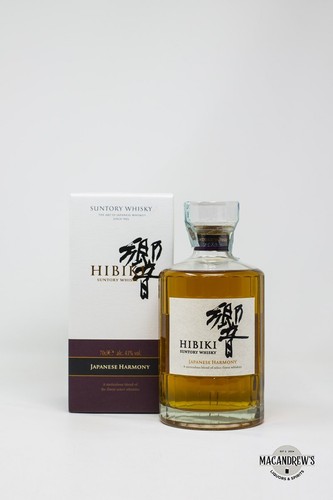 Japanese whisky suntory hibiki - japanese,