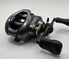 Mulinello Shimano Curado DC 150 HG Baitcast mano destra dal Giappone