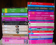 Stock di 37 libri HARMONY letteratura sentimentale in ottime condizioni