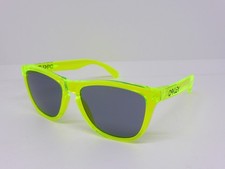 Oakley Frogskins Acid Green