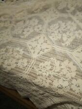 copriletto prezioso  formato con uncinetto e il miglior cotone egiziano  bianco 