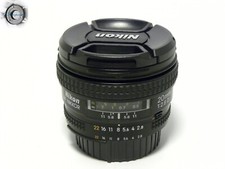 Nikon AF 20 mm f 2,8 perfettamente funzionante