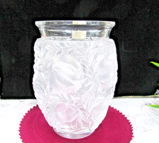 LALIQUE France Frosted Crystal