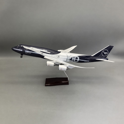 Led 160 b747 lufthansa - 1:160,