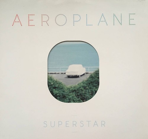 Francois play aeroplane - k,