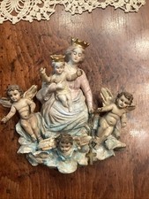 Scultura in bisquit Raffigurante La Madonna Del Rosario  -  Confraternita