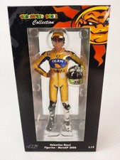 Minichamps Yamaha Valentino Rossi MotoGP 2006 standing figurine 1/12 312060246