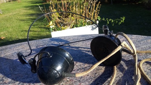 Vecchie cuffie vintage forse