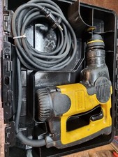 SCALPELLATORE DEWALT D25330 NON FUNZIONANTE