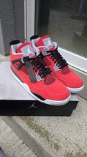 Air Jordan 4 Retro Toro Bravo