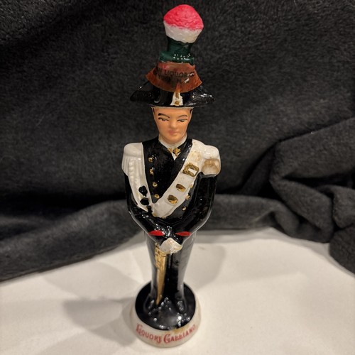 Statuina decanter soldato