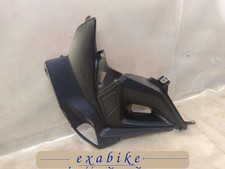 element plastique gauche pour