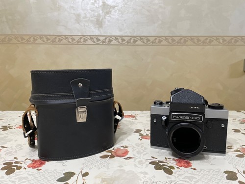 Kiev con custodia pelle - 60,