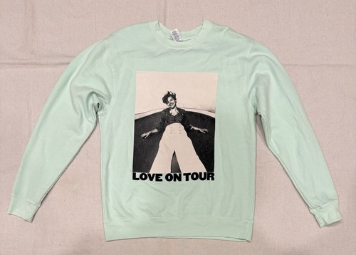 Harry styles love tour - harry,