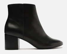 Arezzo Rosi stivaletti neri in pelle reggiseno in pelle taglia 37, taglia USA 8, EU 39