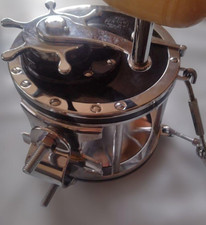 PENN Senator 10/0 Reel