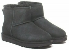 UGG MINI CLASSIC BLACK