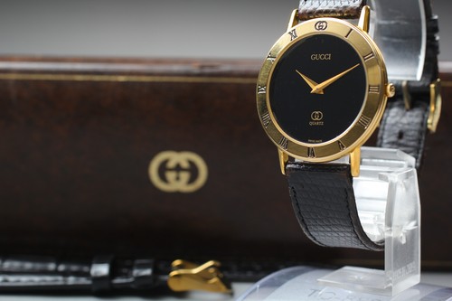 Near mint case gucci - w/, case]