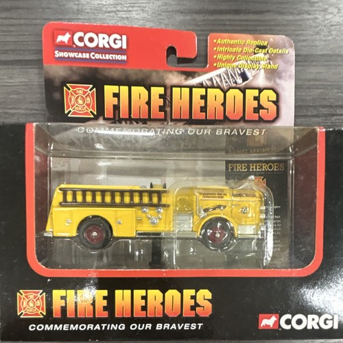 Corgi vetrina eroi - corgi,
