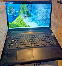 Sony VAIO SVE17 i3-3110M, 4 GB