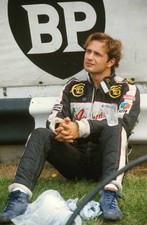 Elio De Angelis takes a moment