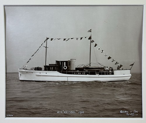 Vintage motor yacht kestrel - vintage,