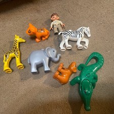 Duplo Zoo Animals And 1 Person